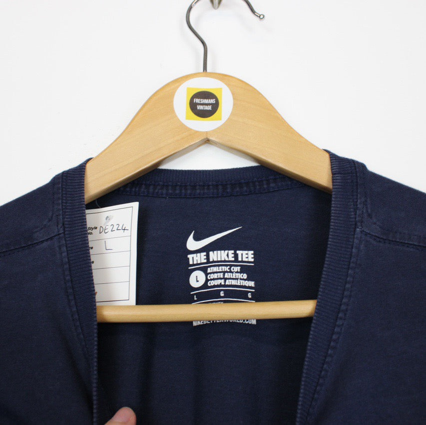Vintage Nike T-Shirt Large
