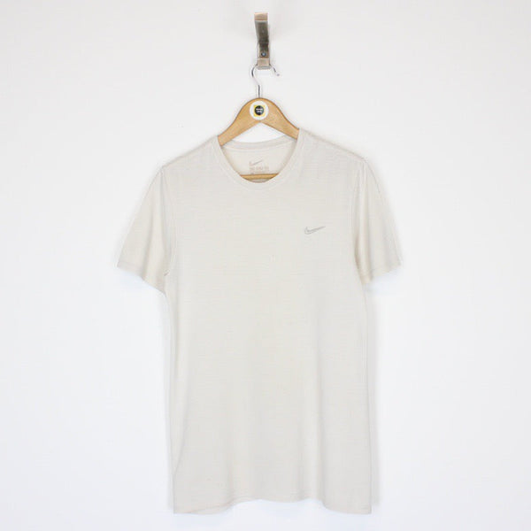 Vintage Nike T-Shirt Small