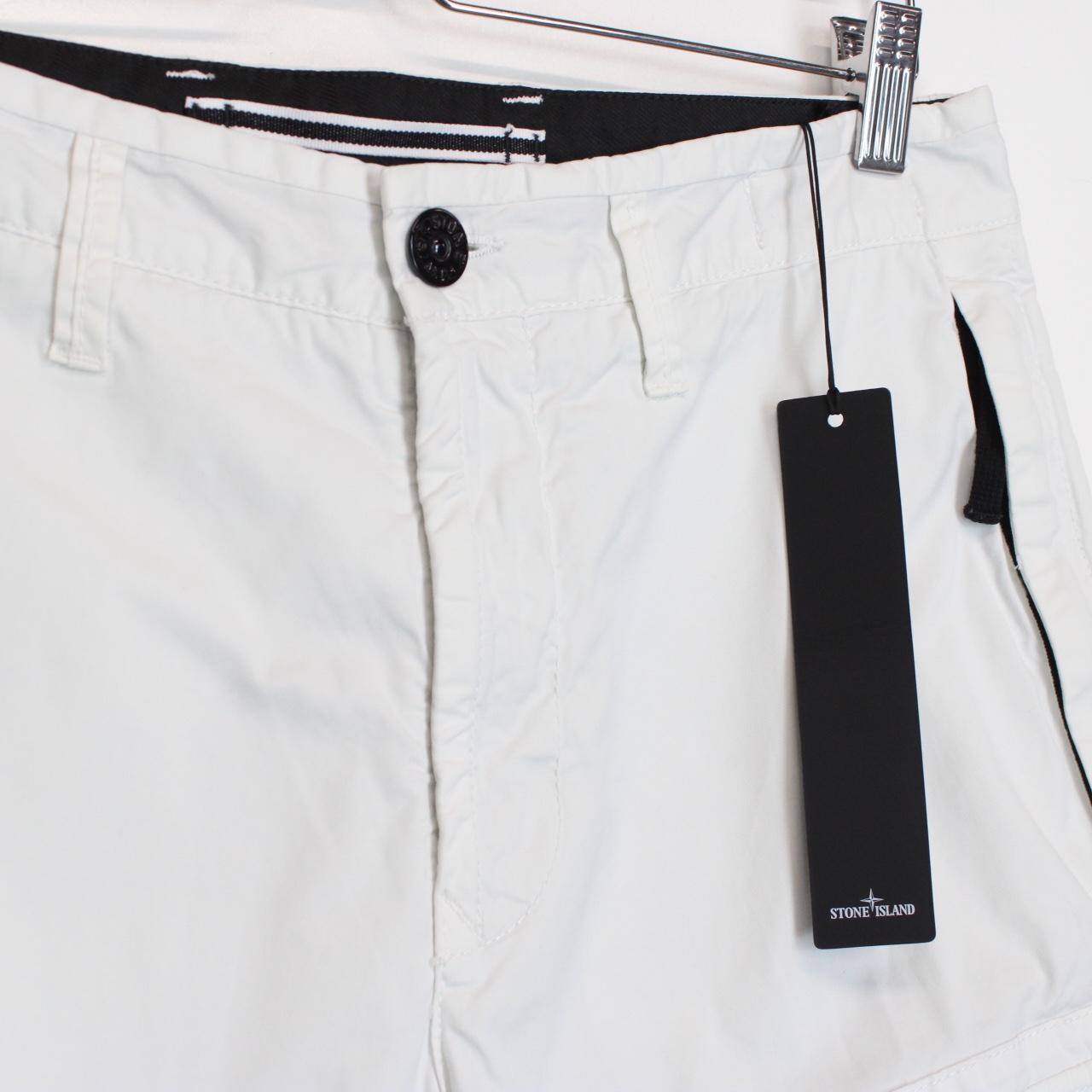 Stone Island SS 2022 White Bermuda Cotton Cargo Shorts