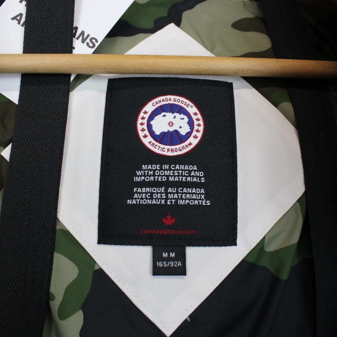 Canada Goose Snowcap White Chelsea Parka Arctic Tech Down Jacket