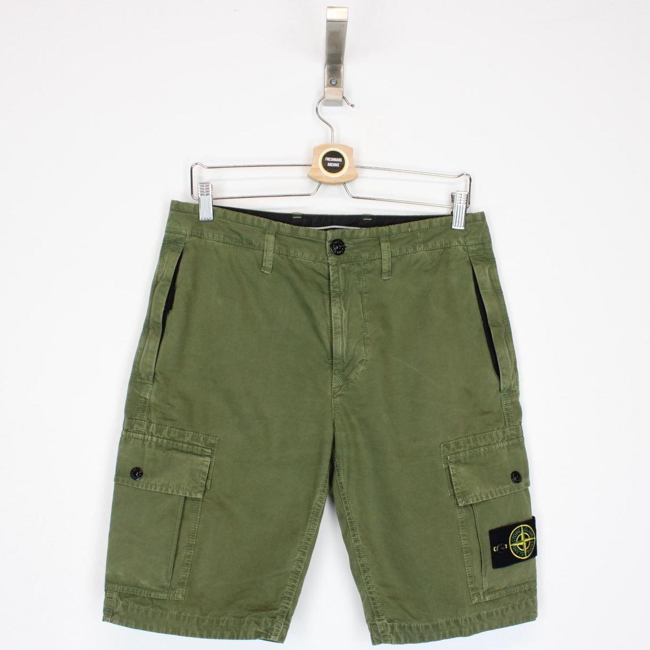 Stone Island SS 2022 Green Bermuda Cotton Cargo Shorts