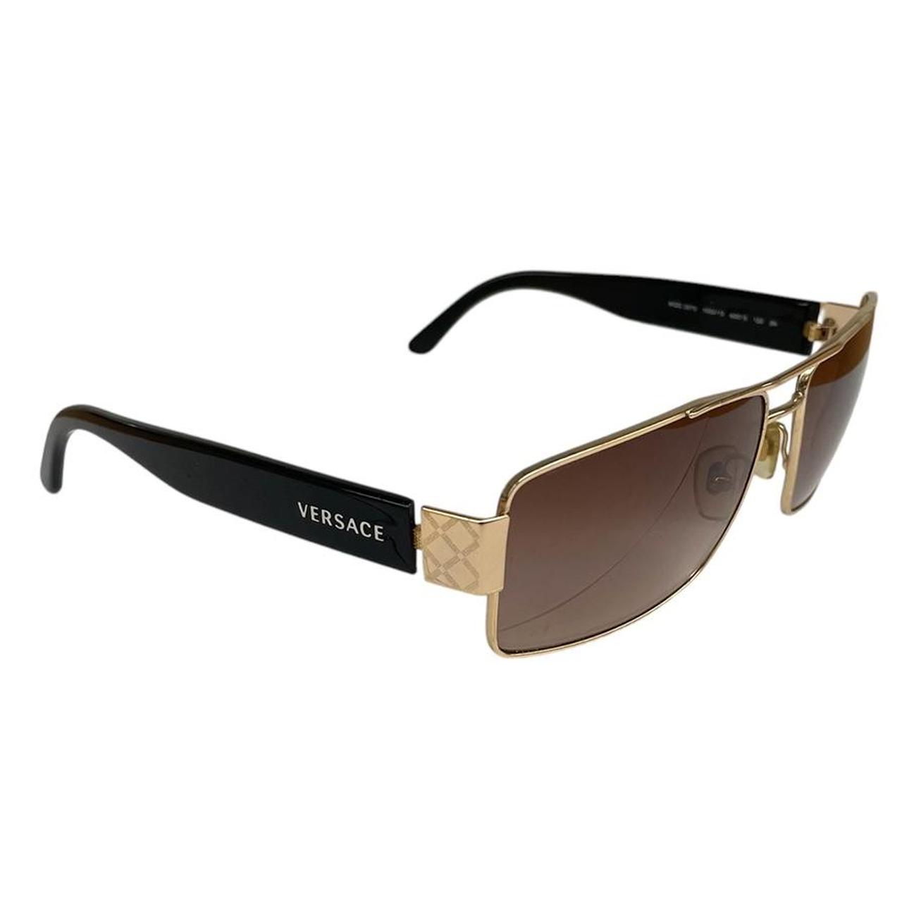 Versace 2075 Square Sunglasses – Freshmans Archive Versace 2075 Square Sunglasses – Freshmans Archive
