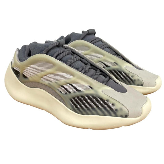 Yeezy 700 V3 Fade Salt Trainers