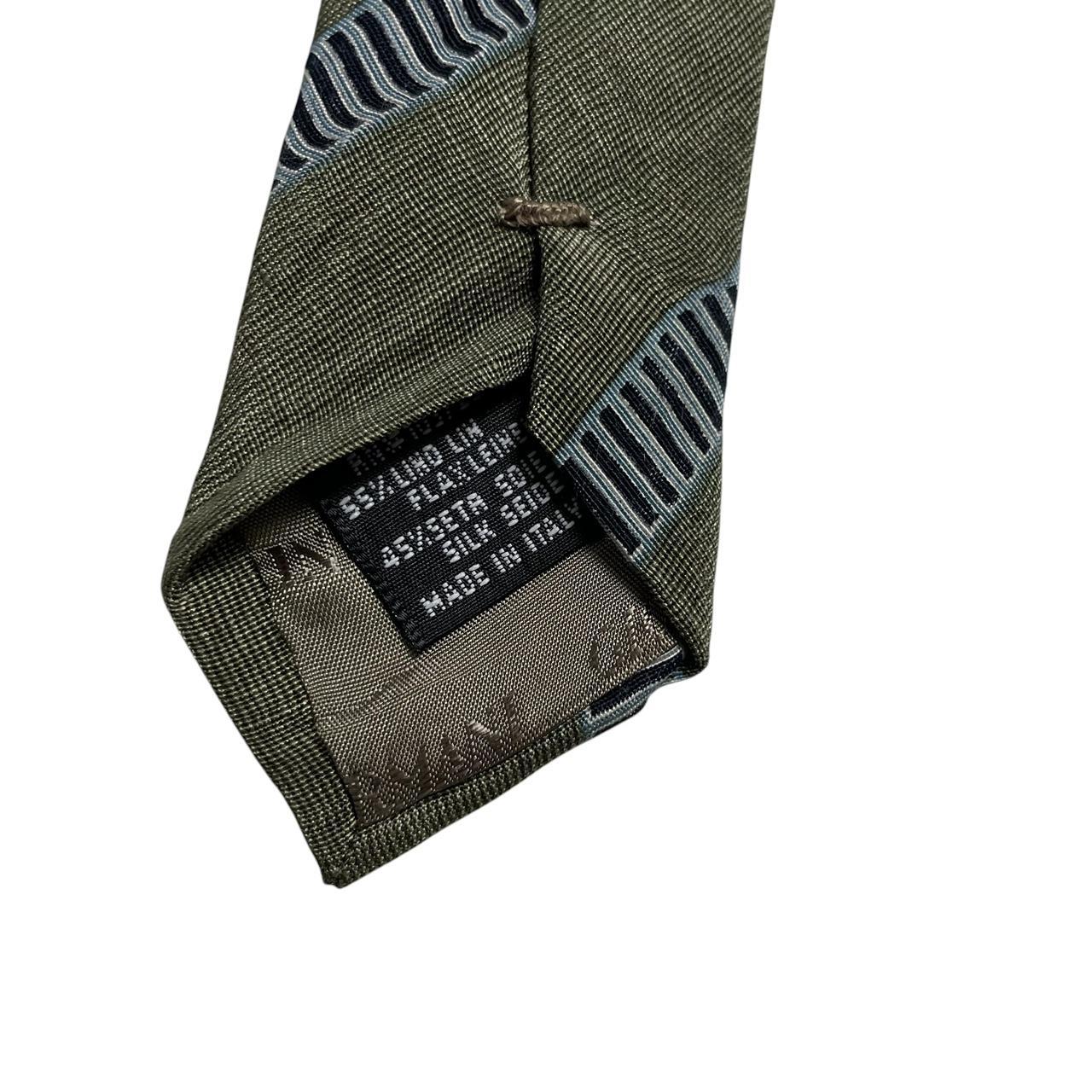 Armani green linen/silk blend tie with subtle sheen and elegant texture.