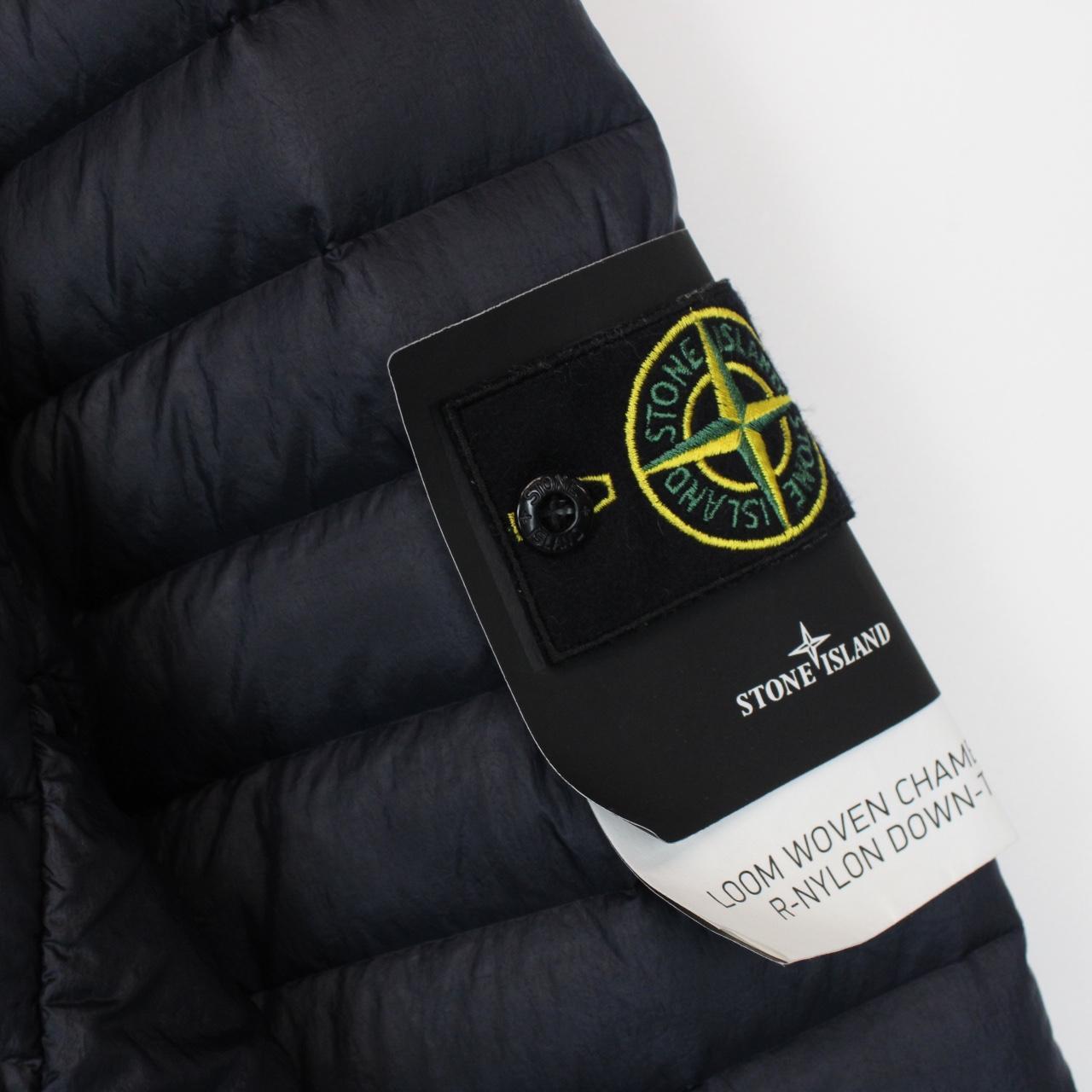 Stone Island AW 2022 Loom Woven Chambers R-Nylon Navy Blue Down Jacket