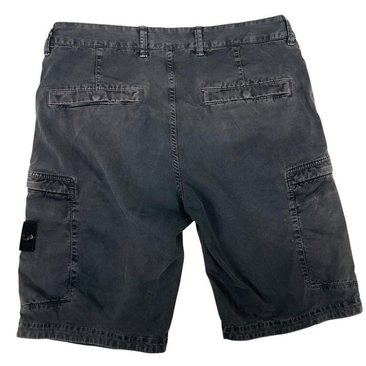 Stone Island navy blue cotton cargo shorts with logo patch and side pockets.