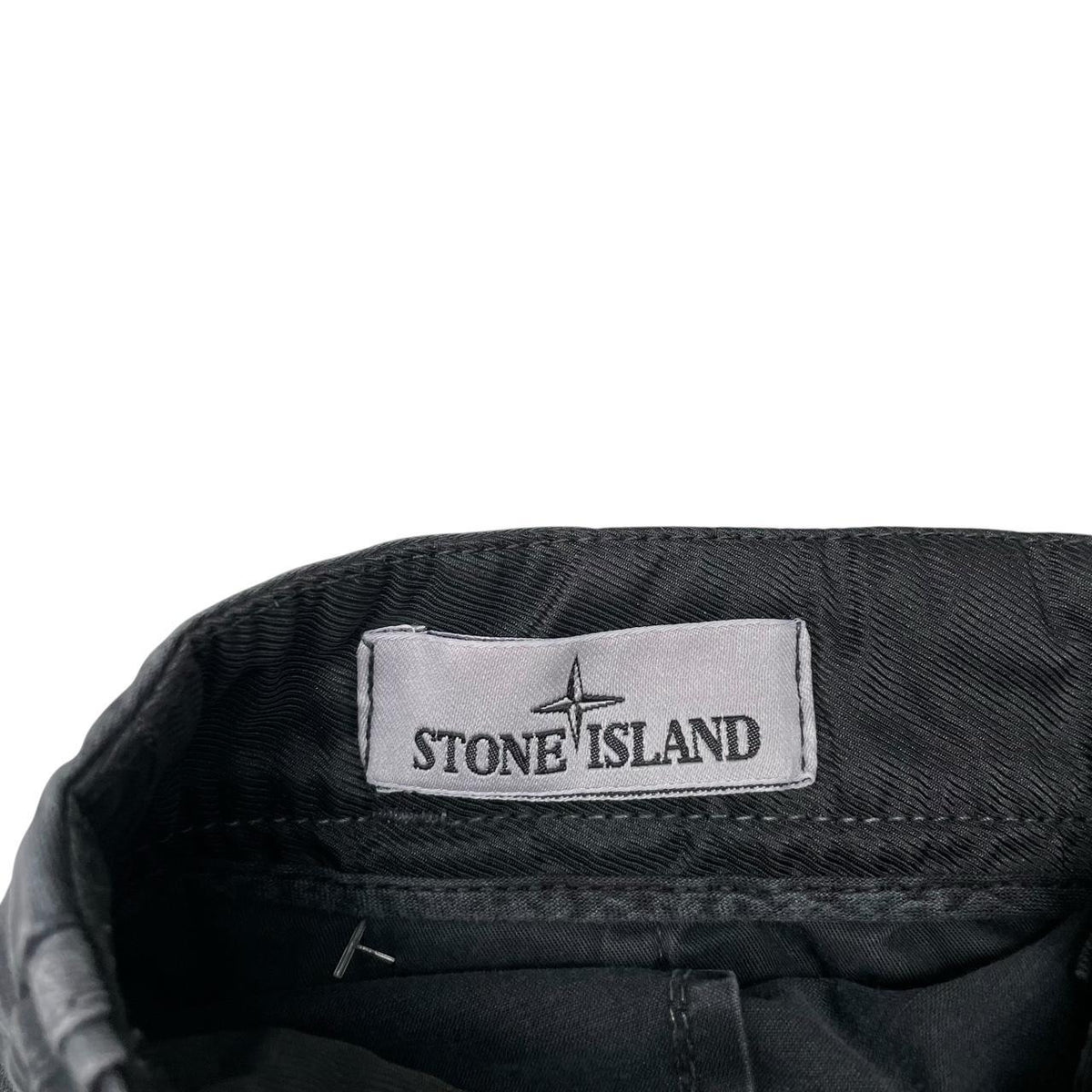 Stone Island black cargo shorts with logo patch and cotton fabric.