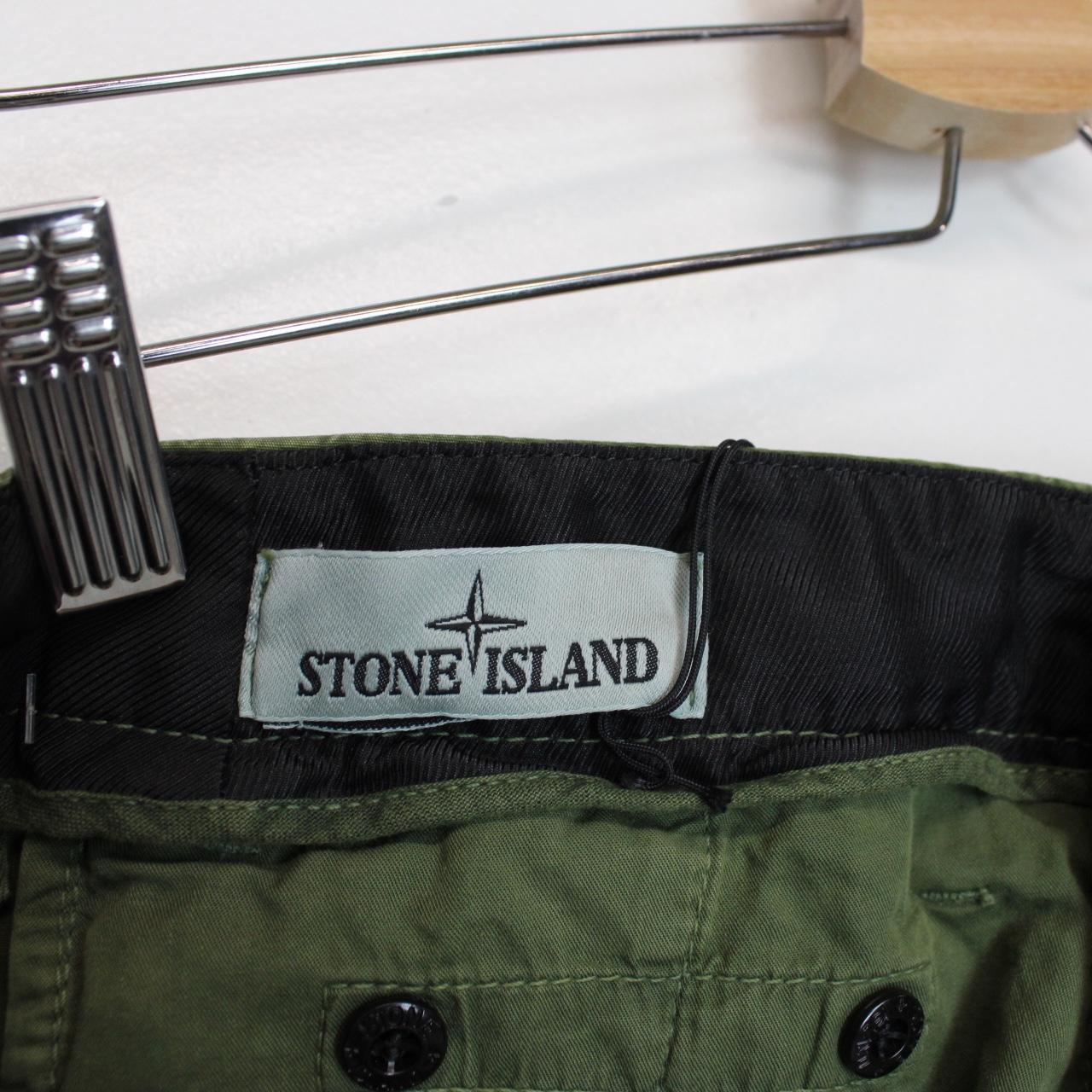 Stone Island SS 2022 Green Bermuda Cotton Cargo Shorts
