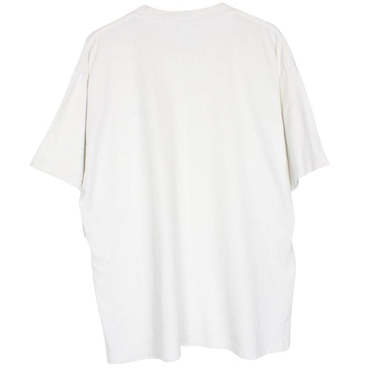 Nike white short sleeve cotton t-shirt with pocket and vintage logo detail.