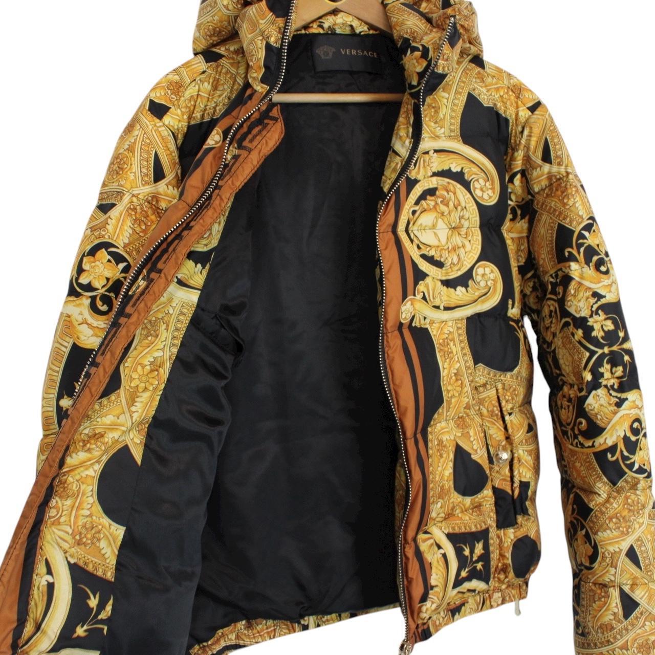 Versace Gold and Black Baroque Full