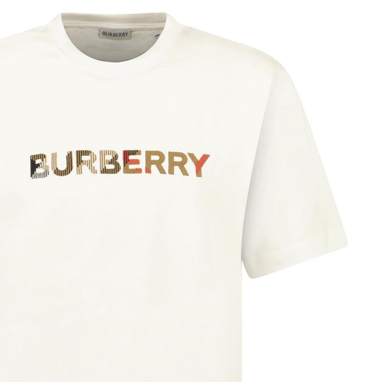Burberry white pocket t-shirt with check logo embroidery on chest, cotton material.