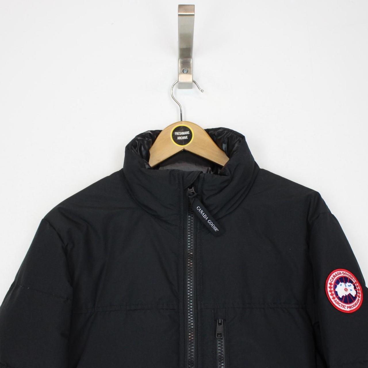 Canada Goose Black Full Zip Hybridge Down Jacket