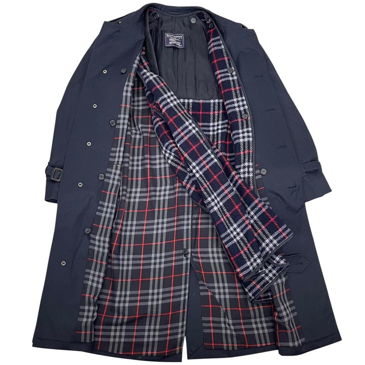 Vintage 90s Burberry Navy Blue Single Breasted Belted Trench Coat