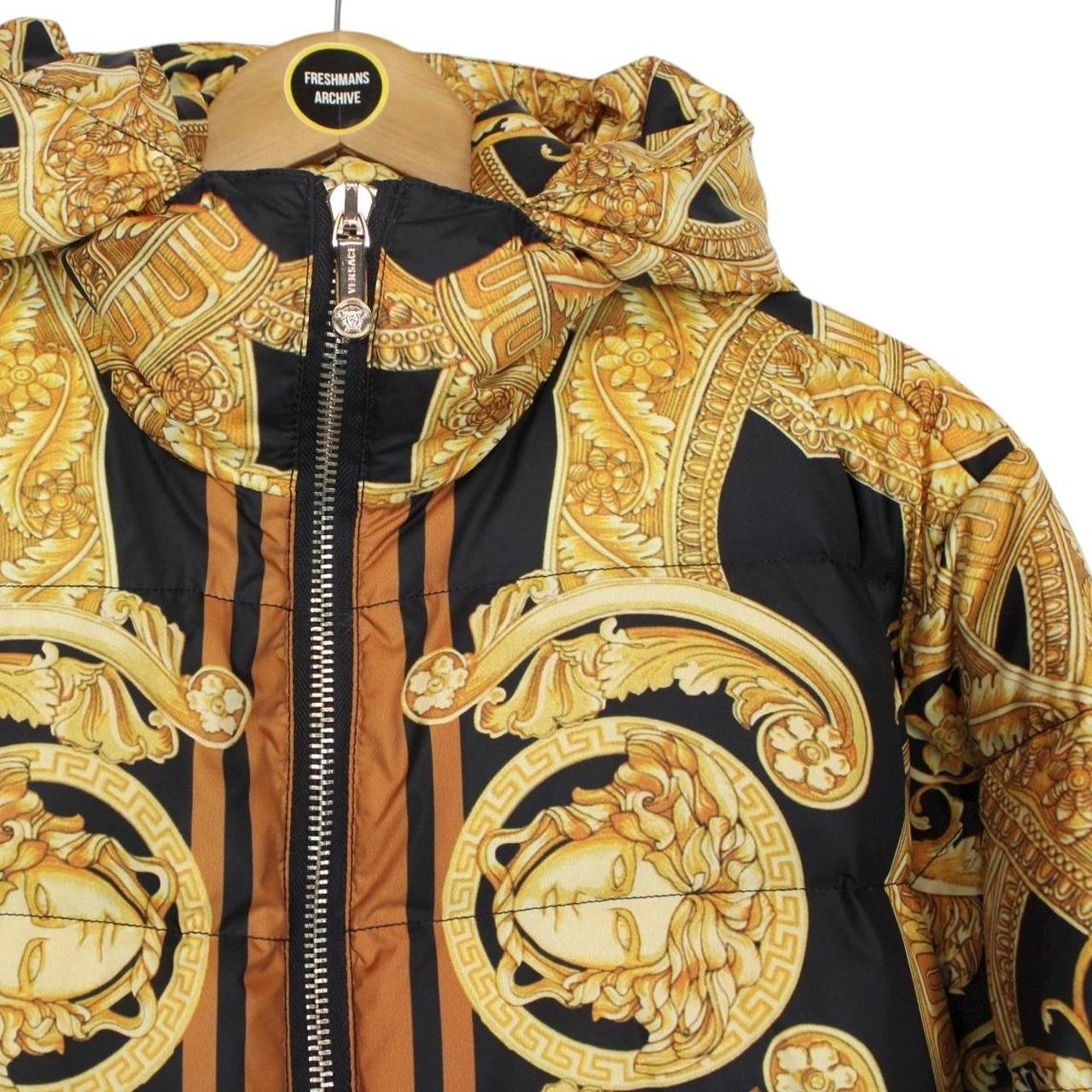 Versace Gold and Black Baroque Full
