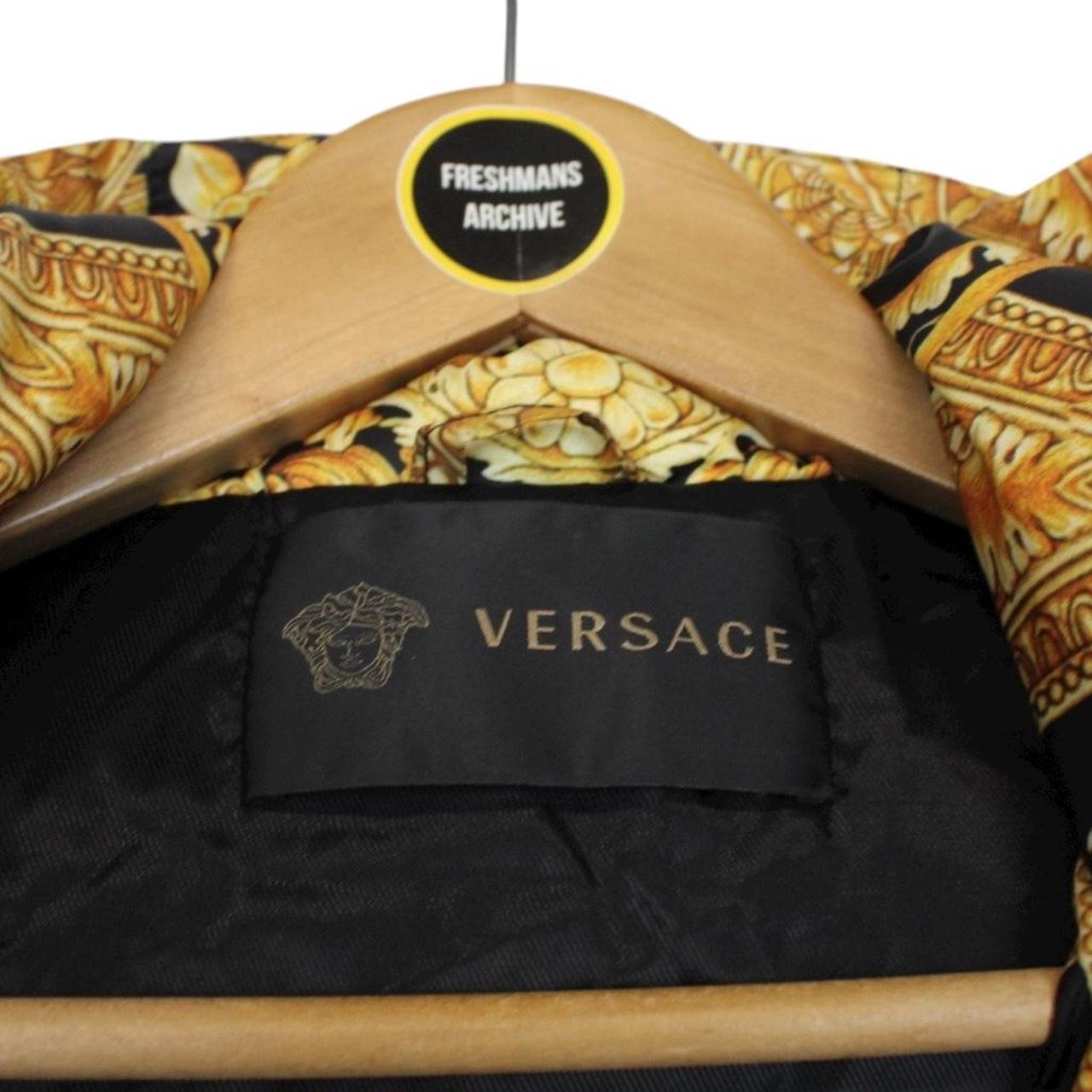 Versace Gold and Black Baroque Full