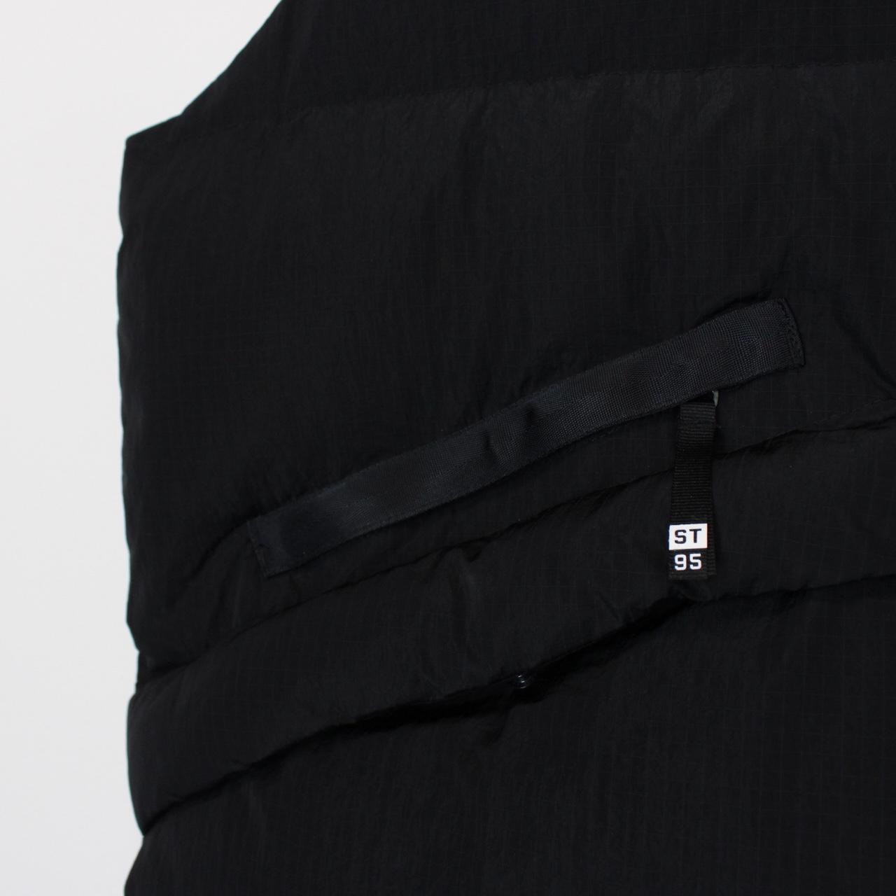 ST95 Black Recycled Nylon Puffer Gilet Vest