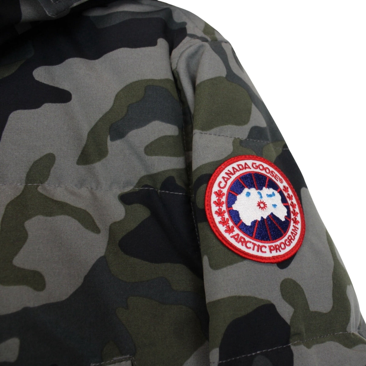 Canada Goose Wyndham Parka Down Jacket Medium