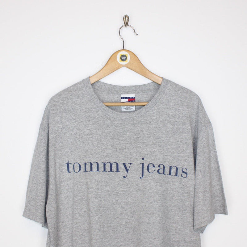 Vintage Tommy Hilfiger T-Shirt Small