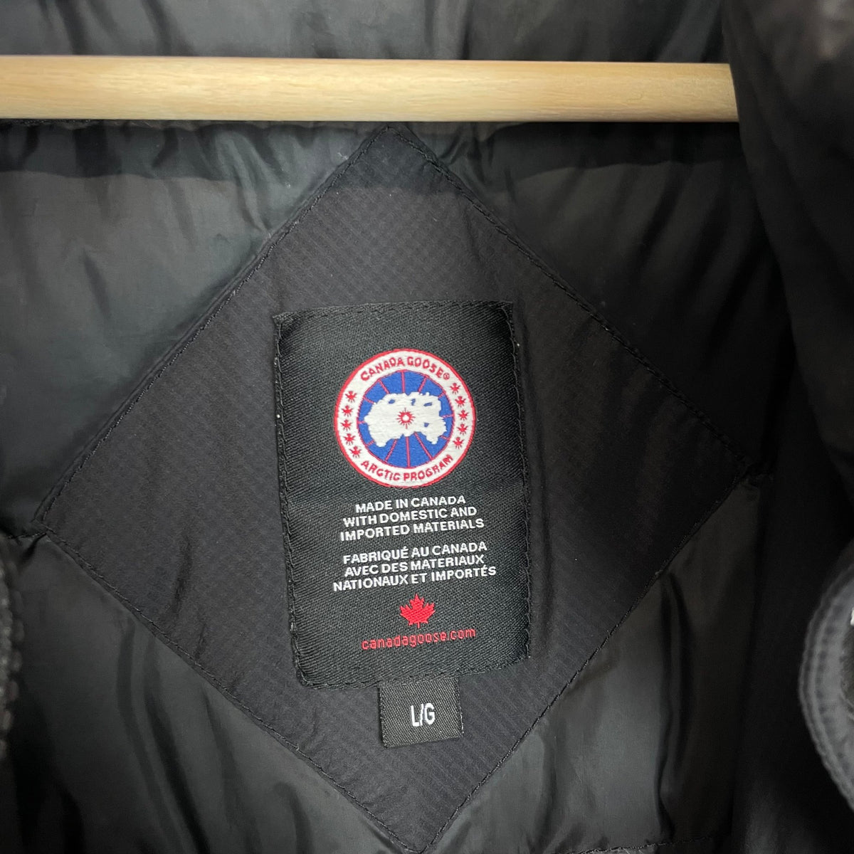 Canada Goose Lodge Down Jacket Large