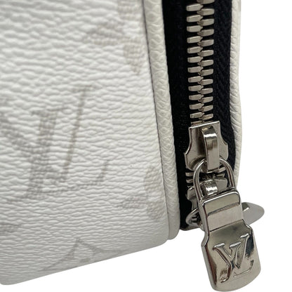 Louis Vuitton Alpha Taigarama Messenger Shoulder Bag