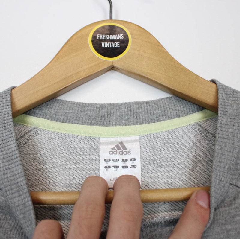 Vintage Adidas Sweatshirt Small