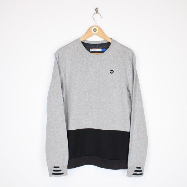 Vintage Adidas Sweatshirt Medium