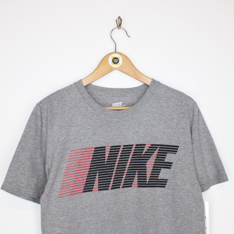 Vintage Nike T-Shirt Small
