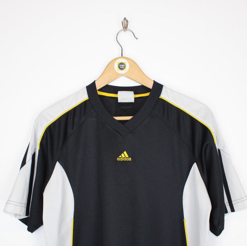 Vintage Adidas T-Shirt Medium