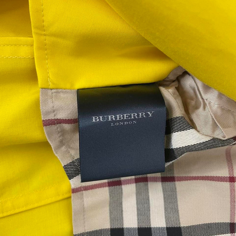 Burberry London Trench Coat Medium