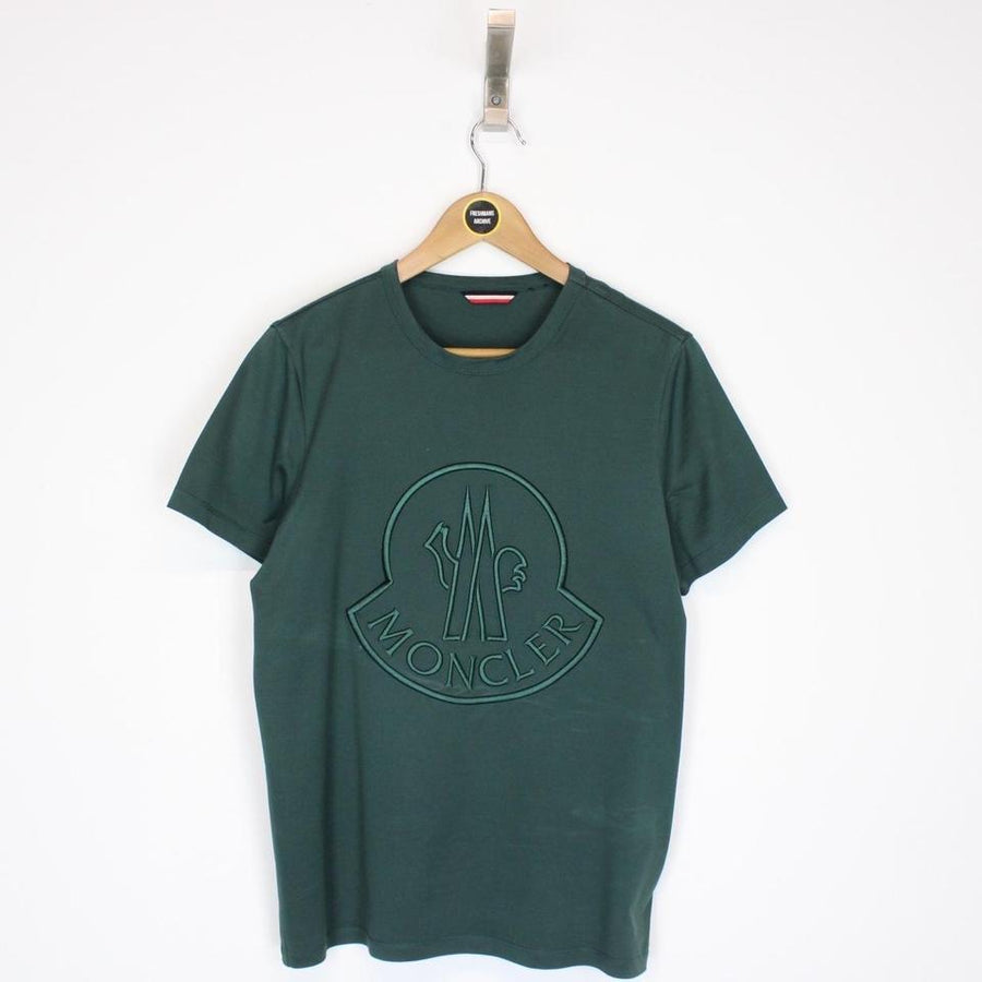 Moncler Maglia Embroidered Logo T-Shirt Small – Freshmans Moncler Maglia Embroidered Logo T-Shirt Small – Freshmans