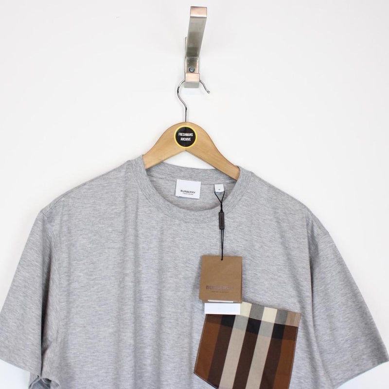 Burberry Carrick T-Shirt (S,M)
