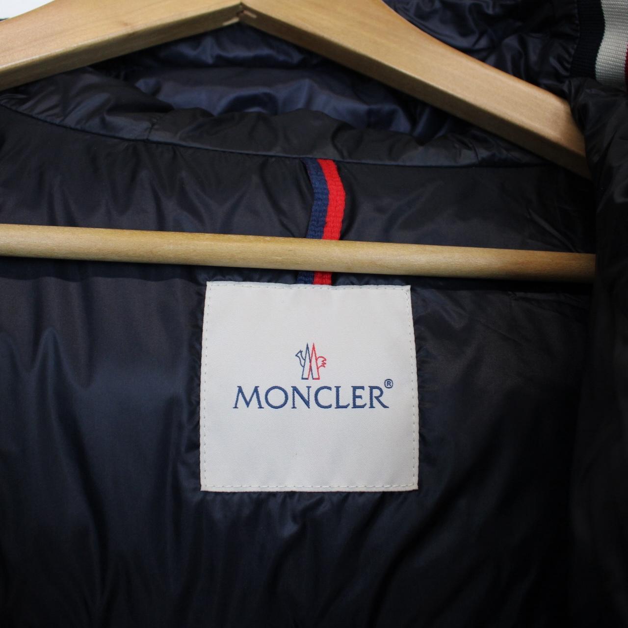 Moncler Giroux Navy Blue Longue Saison Hooded Down Jacket