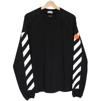 Moncler black and white cotton sweatshirt featuring logo print and good condition.