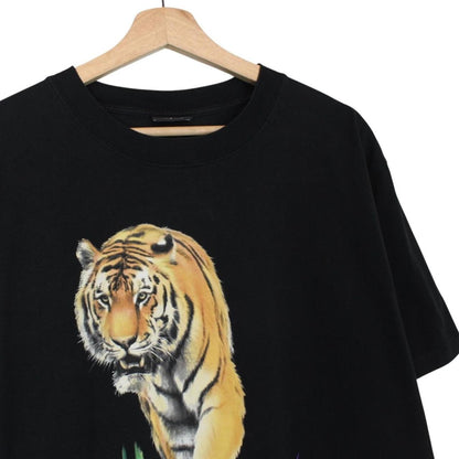Marcelo Burlon black pocket t-shirt with multicoloured tiger print and logo detail.