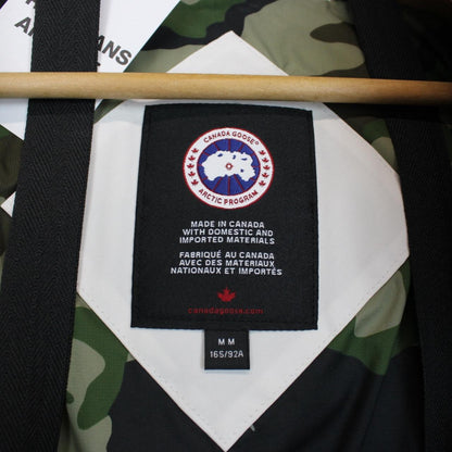 Canada Goose Snowcap White Chelsea Parka Arctic Tech Down Jacket