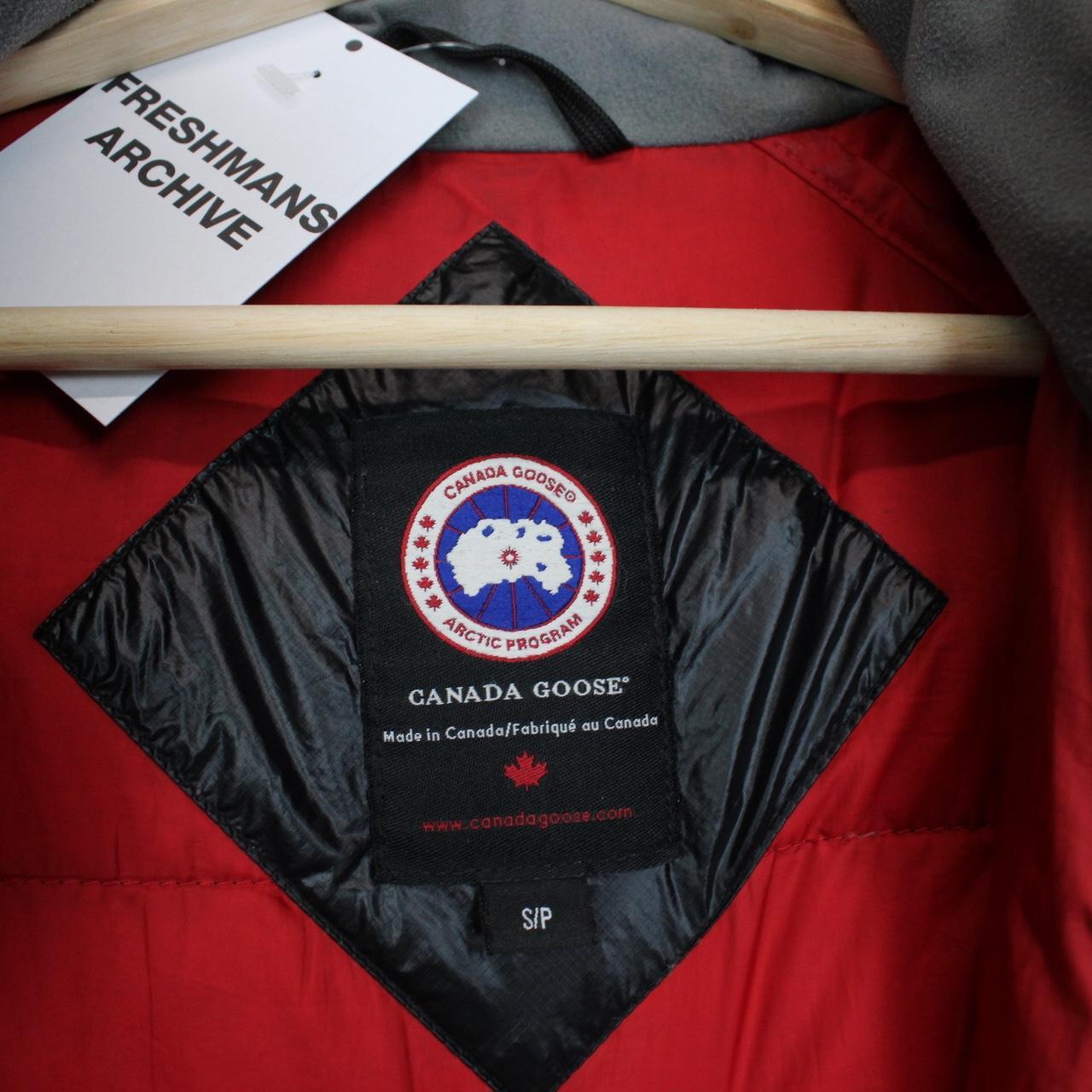 Canada Goose Black Hybridge Lite Full Zip Hooded Down Jacket