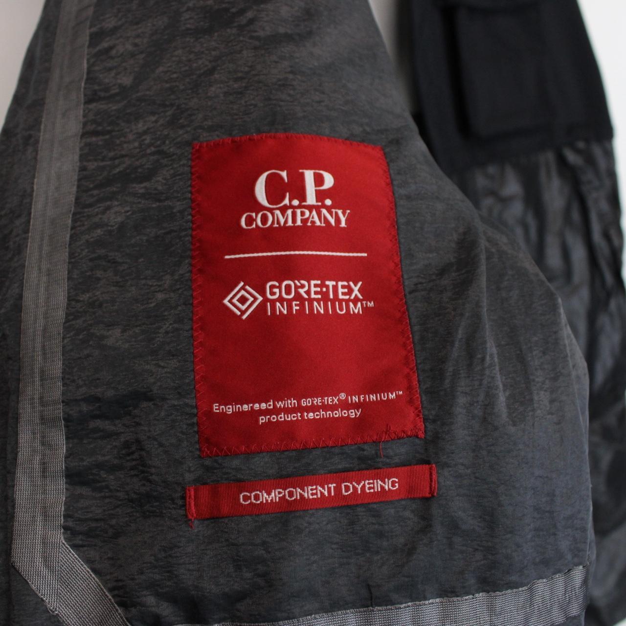 CP Company Black Gore-Tex Infinium G-Type Full Zip Lens Long Jacket