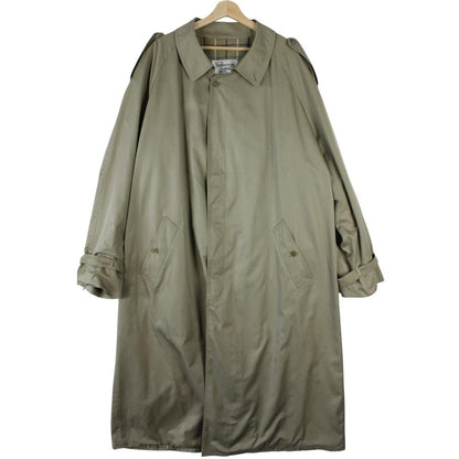 Burberry khaki green trench coat, single breasted, classic check lining, vintage 90s style.