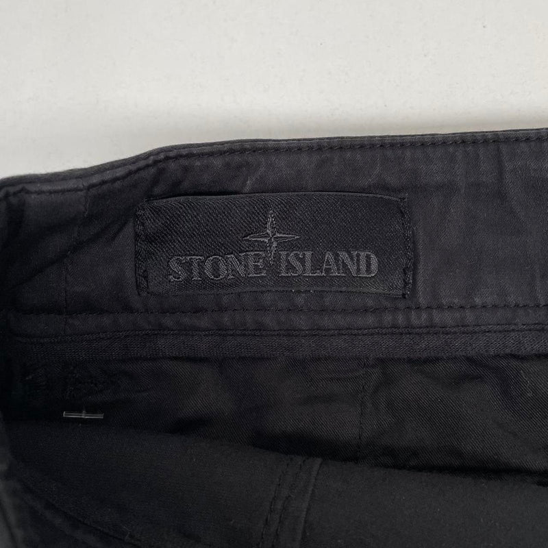 Stone Island Ghost AW 2021 Black RE-T Fit Cargo Trousers
