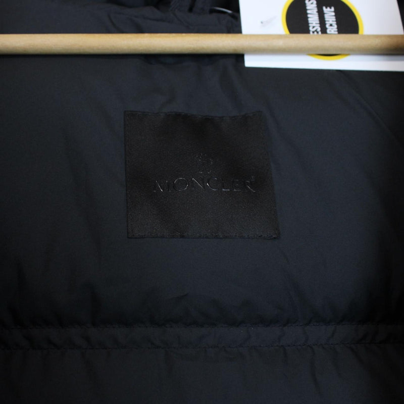 Moncler Tamega Navy Blue Hooded Down Gilet / Bodywarmer
