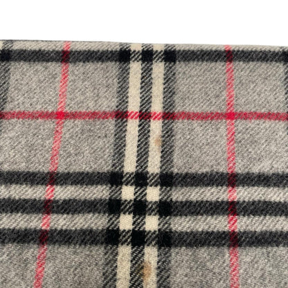 Burberry grey lambswool scarf featuring classic Nova Check pattern and logo.