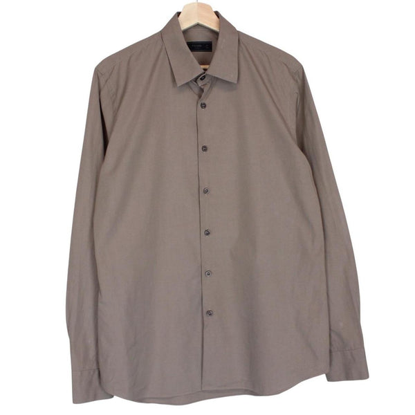 Prada brown long sleeve shirt with popeline stretch fabric and logo detail.
