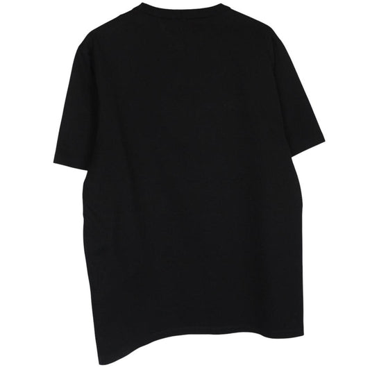 CP Company black pocket t-shirt with embroidered logo and mercerized cotton material.
