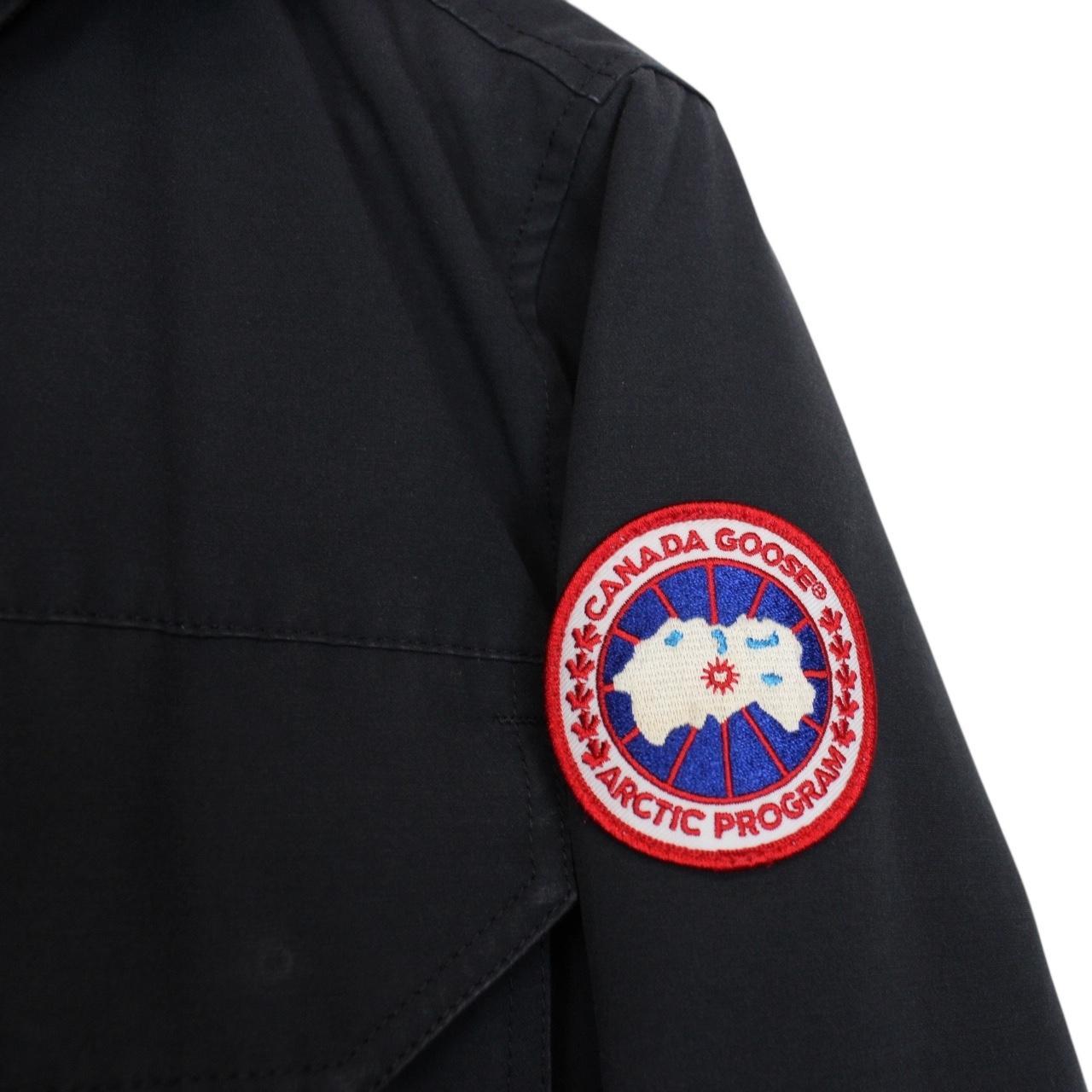 Canada Goose Navy Blue Full Zip Maitland Down Jacket