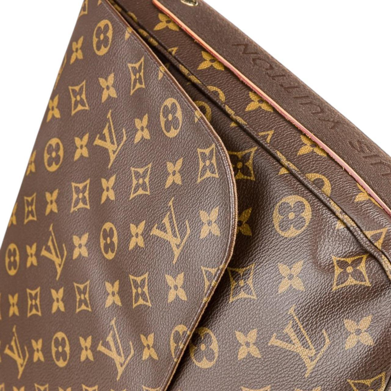 Louis Vuitton LV Monogram Brown Canvas Beaubourg Messenger Bag