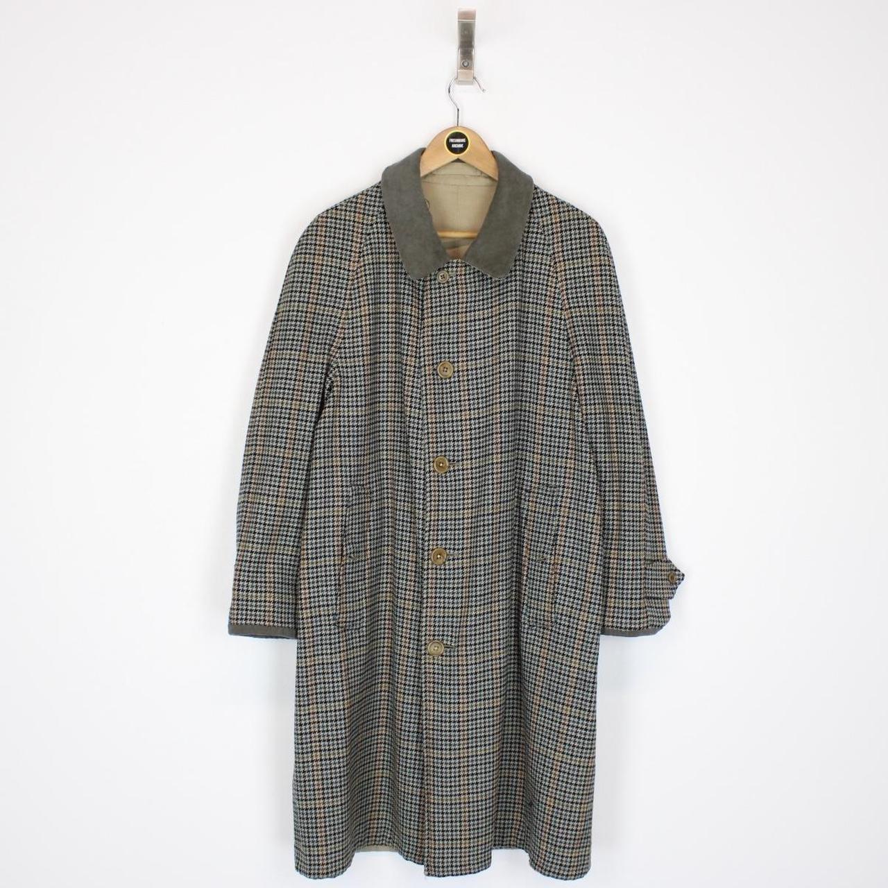 Vintage 80s Burberry Beige and Green Single Breasted Reversible Trench Coat
