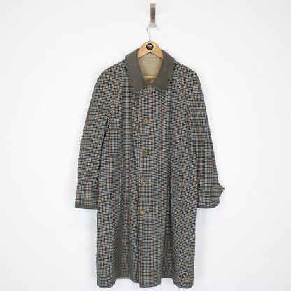 Vintage 80s Burberry Beige and Green Single Breasted Reversible Trench Coat