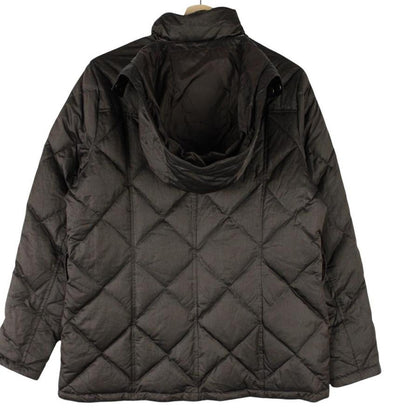 Barbour brown puffer jacket full zip with logo and quilted design.