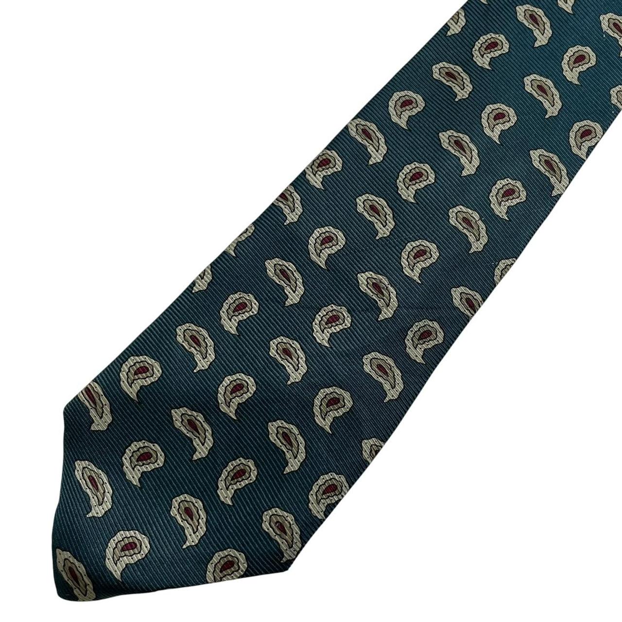 Polo Ralph Lauren green silk tie with paisley print pattern and logo detail.