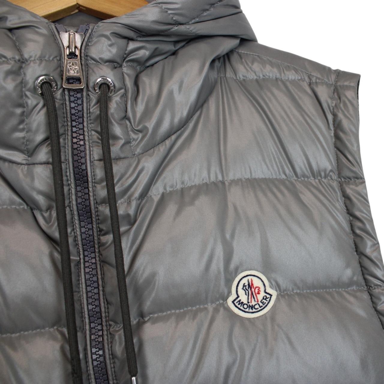 Moncler Grey Down Lanoux Hooded Gilet / Bodywarmer Jacket